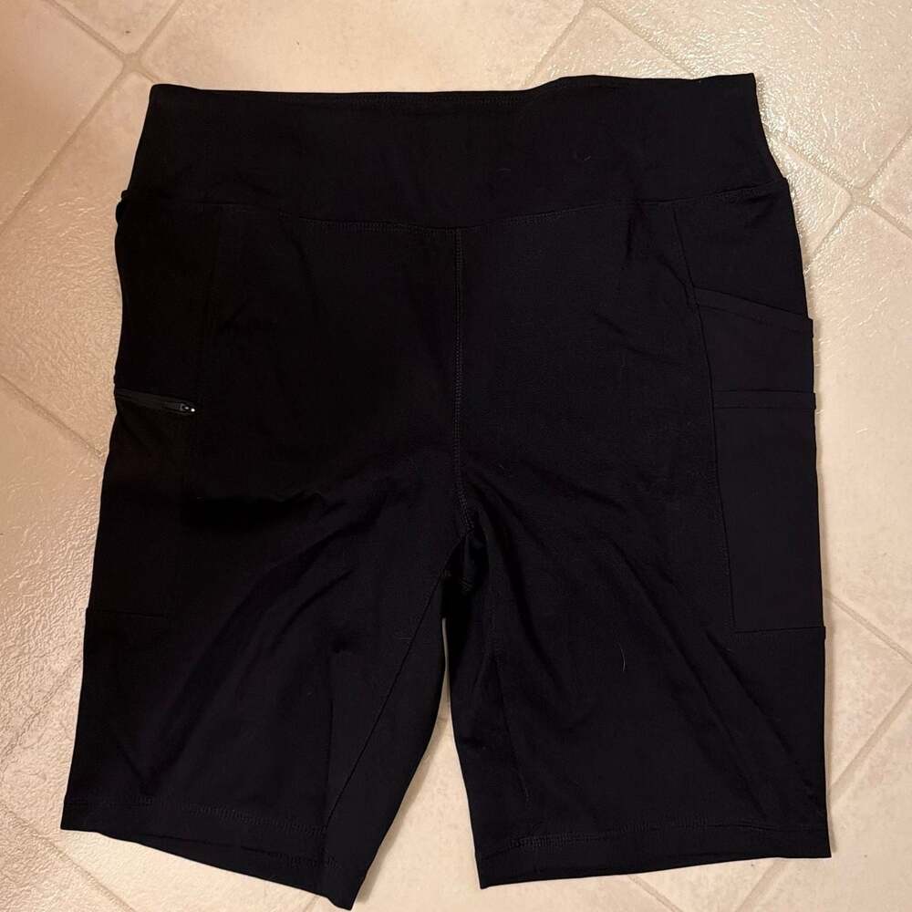 Carhartt High-Rise Utility Biker Shorts